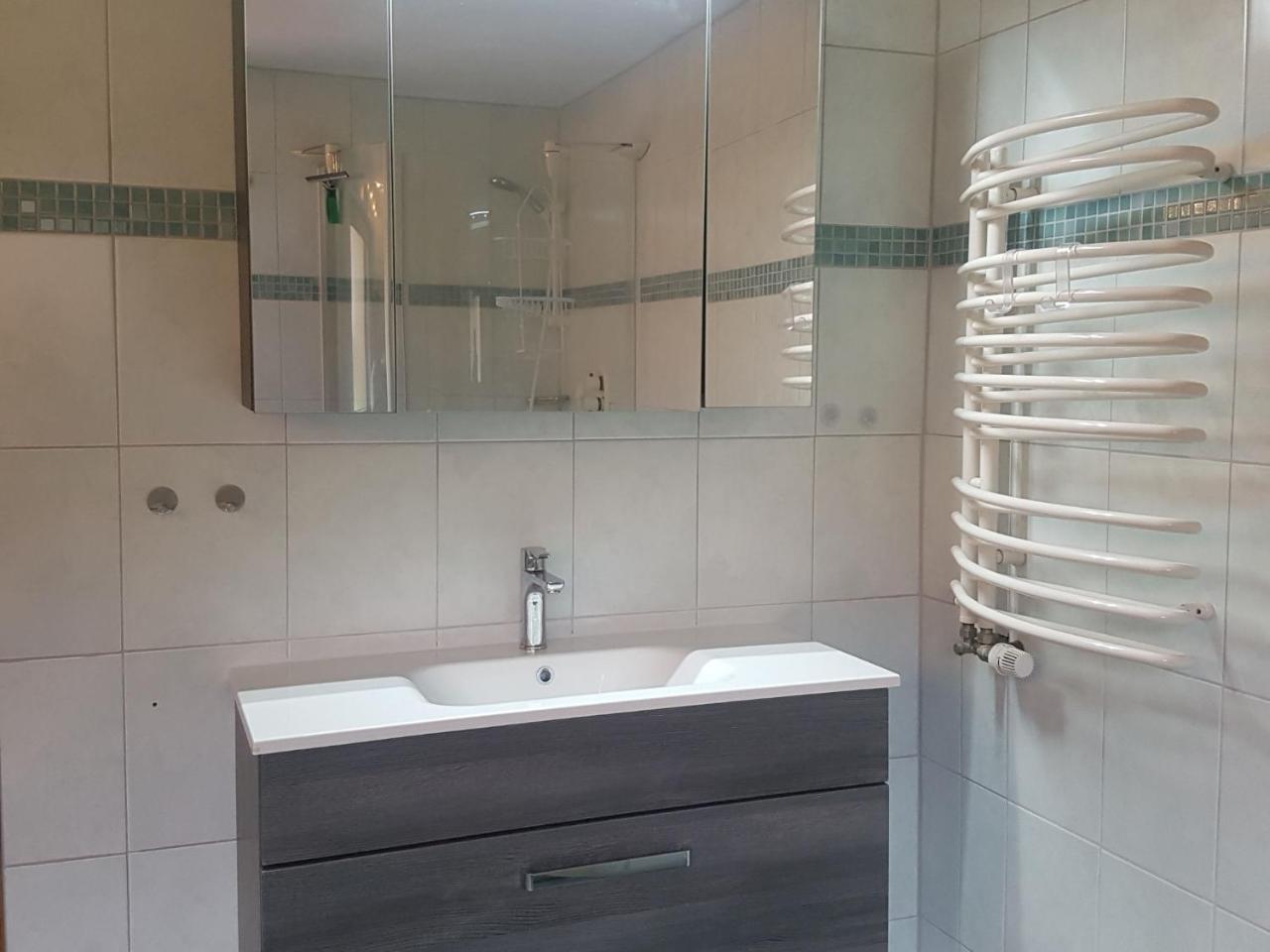 Modern Apartment In Kroepelin With Garden Екстериор снимка